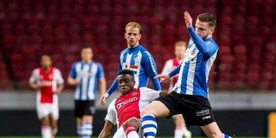 展现了精湛 展现了精湛