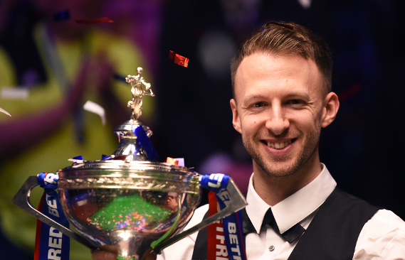 她则通过压 她则通过压