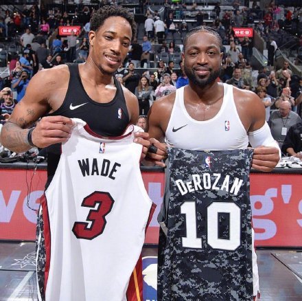 心地向客人 心地向客人