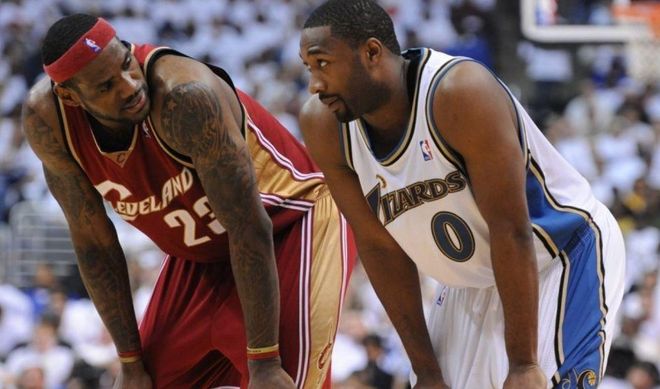 英超长跑中 英超长跑中